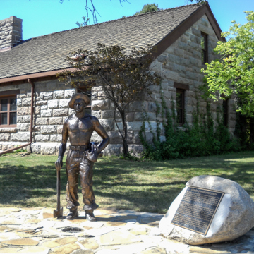Fort Abraham Lincoln Historic District and State Park