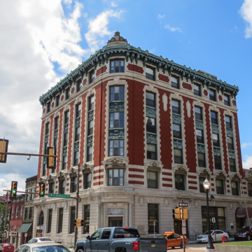 Lafayette Apartments (Butler County National Bank)