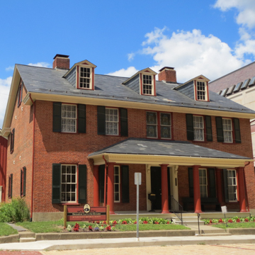 Lowrie-Shaw House Museum (Senator Walter Lowrie House, Shaw House)