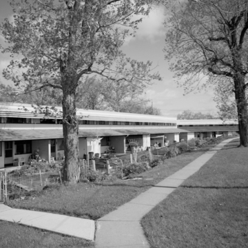 Aluminum City Terrace