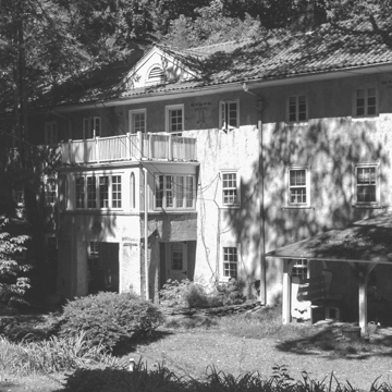 Guest House and Workers’ Houses