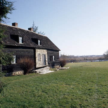 Swedish Log Cabin