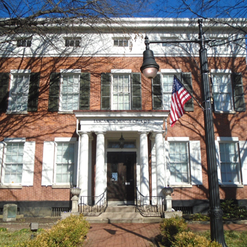 Lancaster Museum of Art (C. B. Grubb House)
