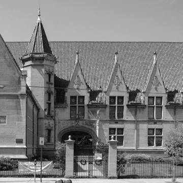 Albright Memorial Library