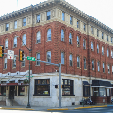 City Hotel