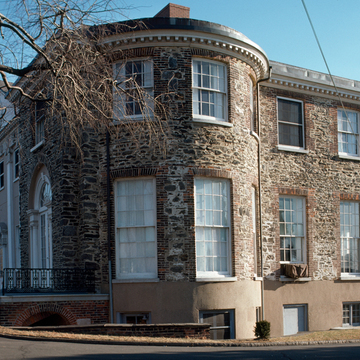 Woodlands Mansion and Cemetery