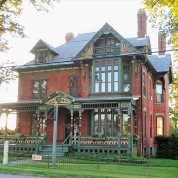 Vicksburg Inn (Raudenbush House)