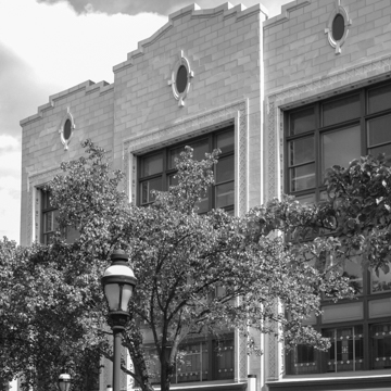 York County Government Center (Bon-Ton Department Store)