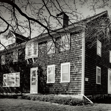 Babcock House (Whistling Chimneys)