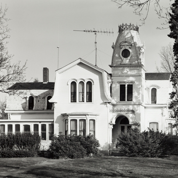 House, 194 Main Street