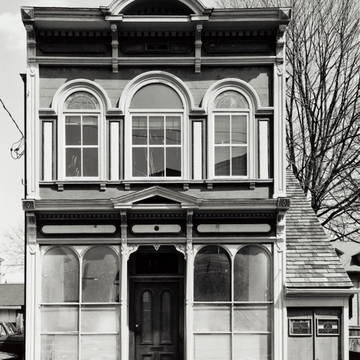 Hall's Block (The Chocolate Shop)