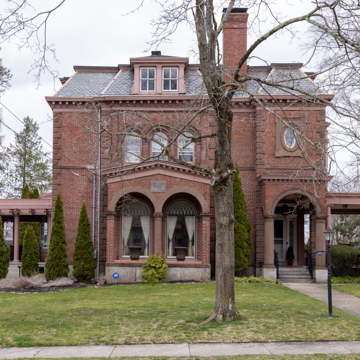 Thomas Thurber–Rachel Harris Rathbun House
