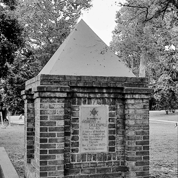 Pyramid Tombs, Morton Cemetery
