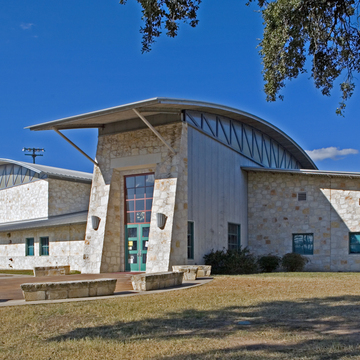 Parque Zaragoza Recreation Center