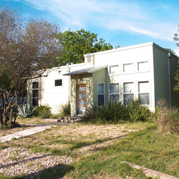 Cedar Avenue Houses