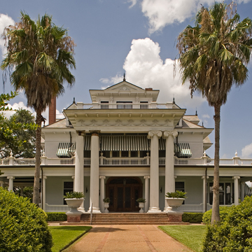 McFaddin-Ward House (Averill-McFaddin House)