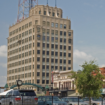 Goodhue Building