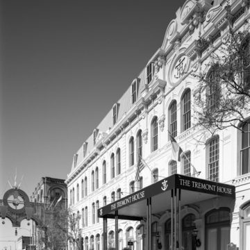 Tremont House (Léon and H. Blum Building)