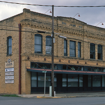 Jahn Building