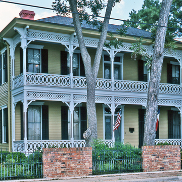 Ilse-Rau House