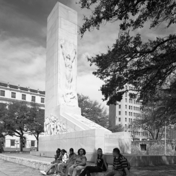 Alamo Cenotaph