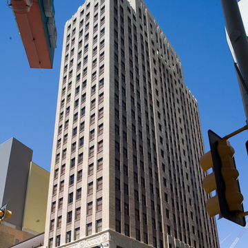 Drury Plaza Hotel (Alamo National Bank)