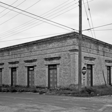 José Nestor Sáenz Store