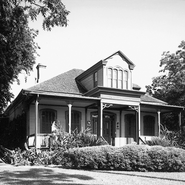 Victoria Regional Museum Association (William J. and Mary McNamara House)