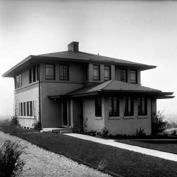 William W. Ray House