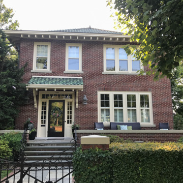 Victor Moon House