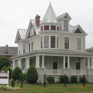 Joseph Thomas Newsome House