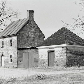 Office Hall Kitchen and Smokehouse