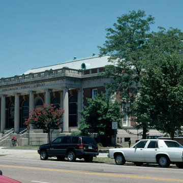 Portsmouth Public Library (U.S. Post Office)