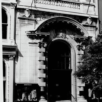 1005 East Main Street (American Trust Company)
