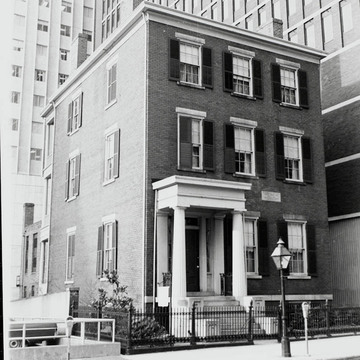 Stewart-Lee House