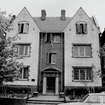 Sussex Apartments