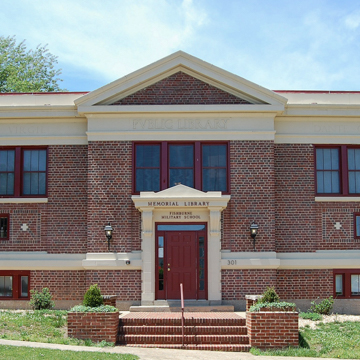 Fishburne Military School Library (Waynesboro Public Library)