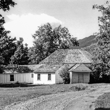 Men's bathhouse, pre-rehabilitation