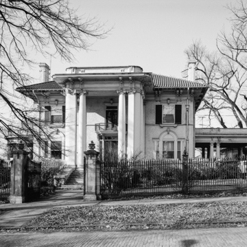 James R. Gilliam Sr. House