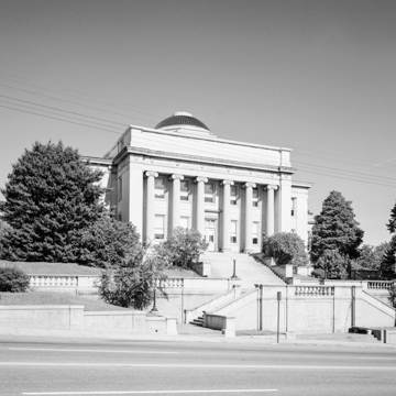 Old Jones Memorial Library