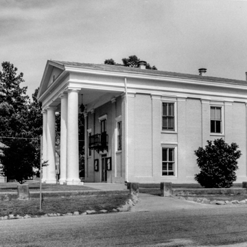 Historic Dinwiddie County Courthouse