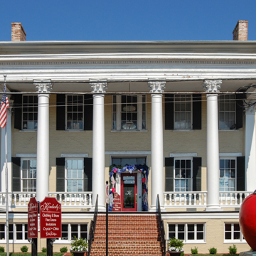 Commercial Building (Lloyd Logan House)