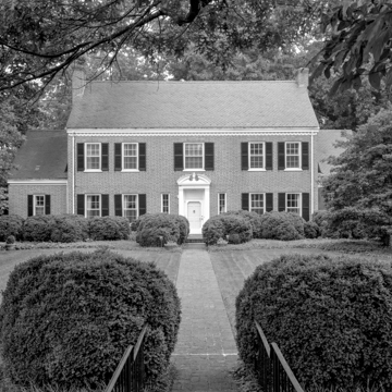 Oakley Houses