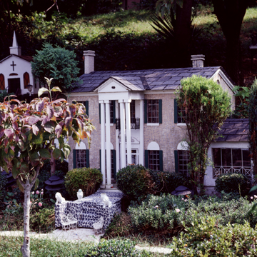 Mini-Graceland, Epperly Elvis Shrine