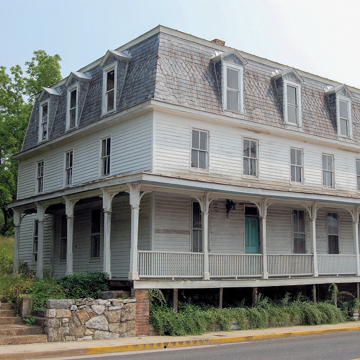Residential Building (Rest Haven Inn)