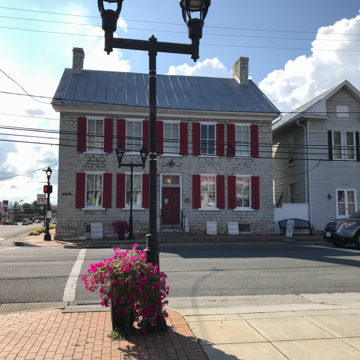 Kring-Henkel House