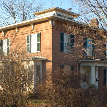 Delta Delta Delta (Hickok House)
