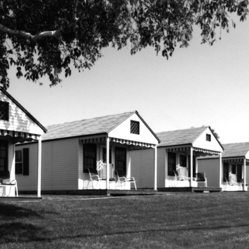 North Hero Cabins
