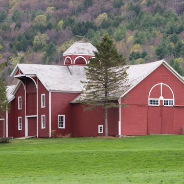 Munson Barns (White Rock Inn)