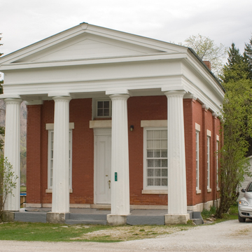 House (Danby Bank)